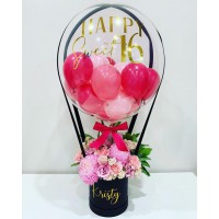 Подарок для девушки шар с цветами
