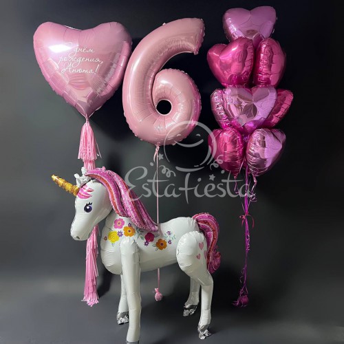 Оформление с большим единорогом и розовыми шарами