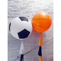 Большие латексные шары в подарок для баскетболиста и футболиста