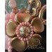 Композиция розовый и розовое золото с хромовыми цветами из шаров