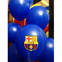 Синие шары с гелием с эмблемой футбольного клуба Барселоны