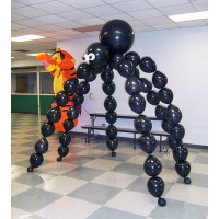 Фигурка Паук из воздушных шаров на Хэллоуин