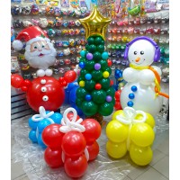 Елка, снеговик, Дед Мороз и подарки из воздушных шаров