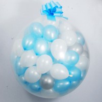 Шар-сюрприз с голубыми, белыми и серебряными шариками