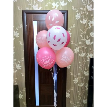 Связка из 7 шаров в розовых тонах на выписку девочки