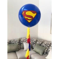 Большой шар с эмблемой Супермен на гирлянде тассел
