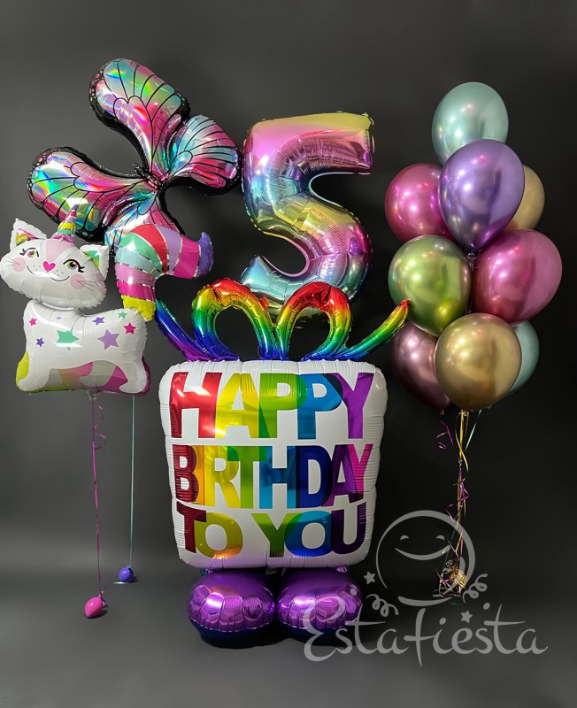 Фольгированная бабочка и кот-единорог, фонтан из хромовых шаров и фольгированная фигура торт